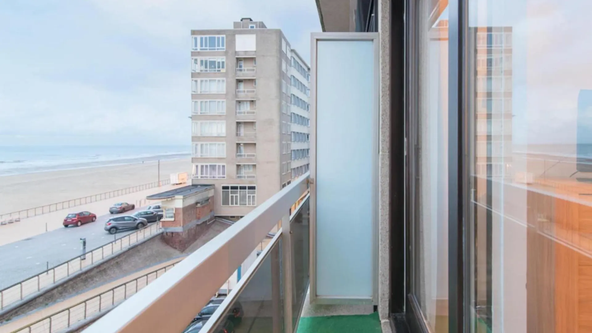 Apartment With Scenic View Ostend